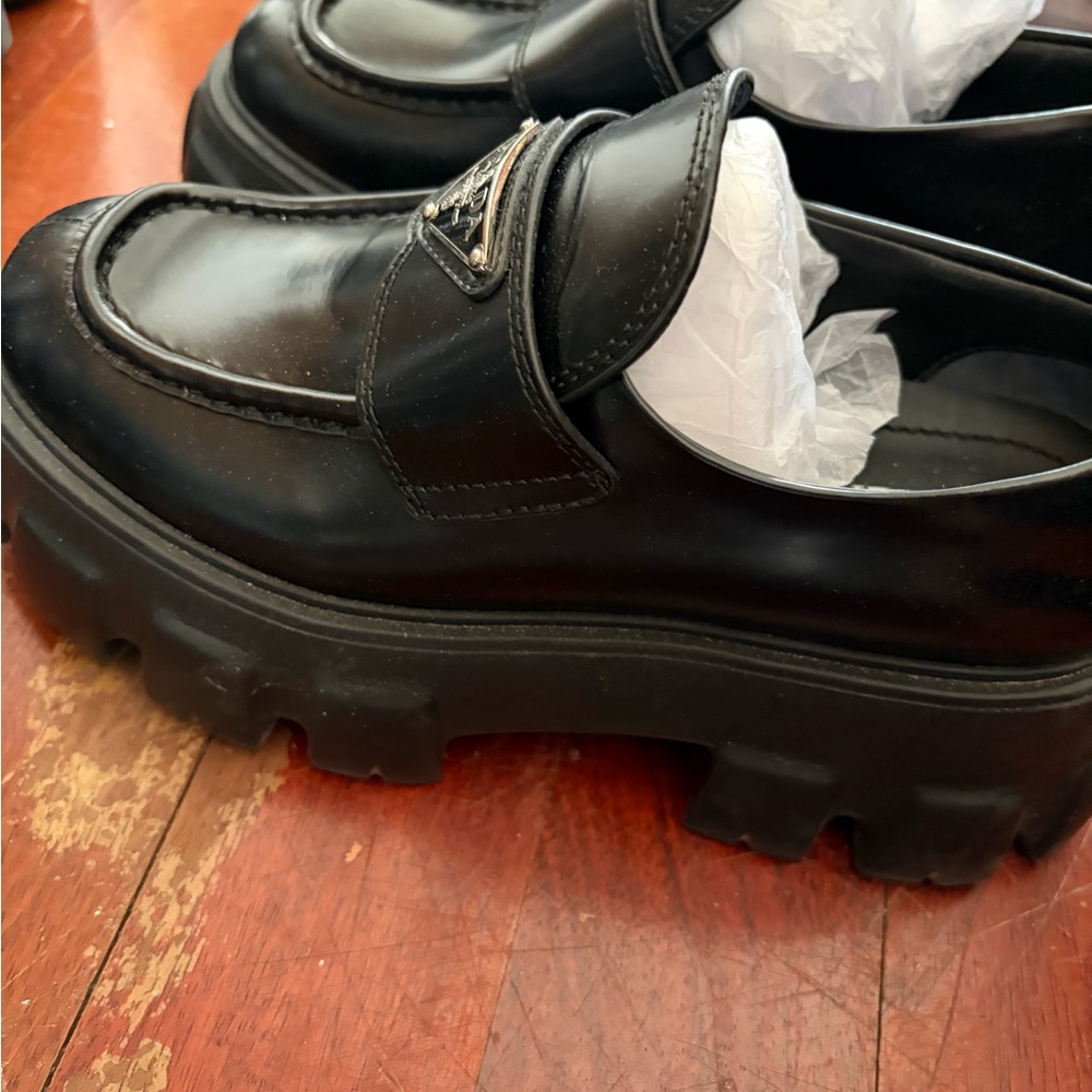 Prada Black Monolith Leather Loafers for Women, Never Worn - Picture 5 of 6